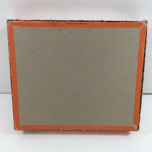 Charles Wysocki's Americana MB 1000 Piece Puzzle 4679-26 Market Antiques Quilts - Picture 7 of 7